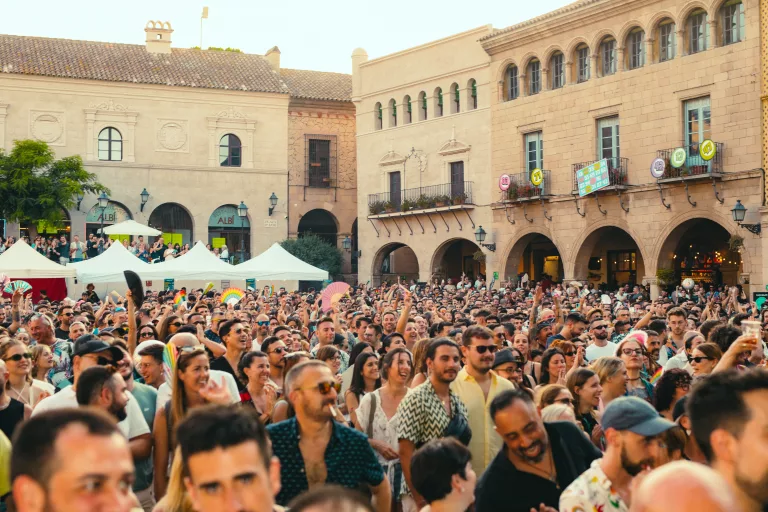 loco bongo deluxe barcelona tardeo sabado 6 junio poble espanyol